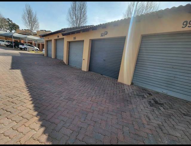 2 BEDROOM TOWNHOUSE FOR SALE IN NOORDWYK